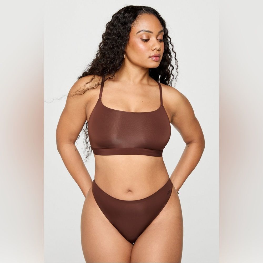 Yitty Smoothed Reality Square Neck Bralette Bossed Up Brown